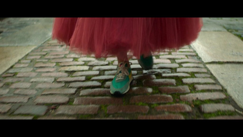 Nike Sneakers Worn by Haley Lu Richardson as Hadley Sullivan in Love at First Sight (2023) (Image 3)