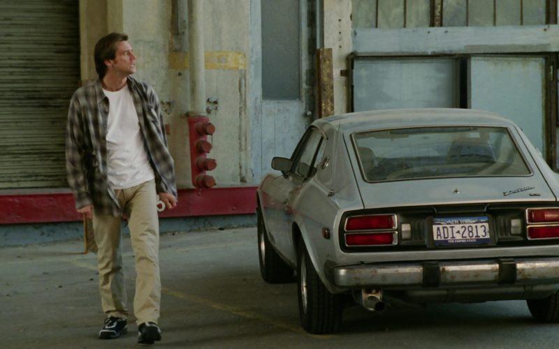 Nike Sneakers Worn by Jim Carrey in Bruce Almighty (2003) (Image 1)
