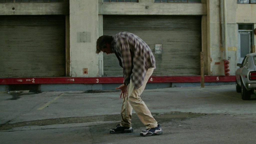Nike Sneakers Worn by Jim Carrey in Bruce Almighty (2003) (Image 17)