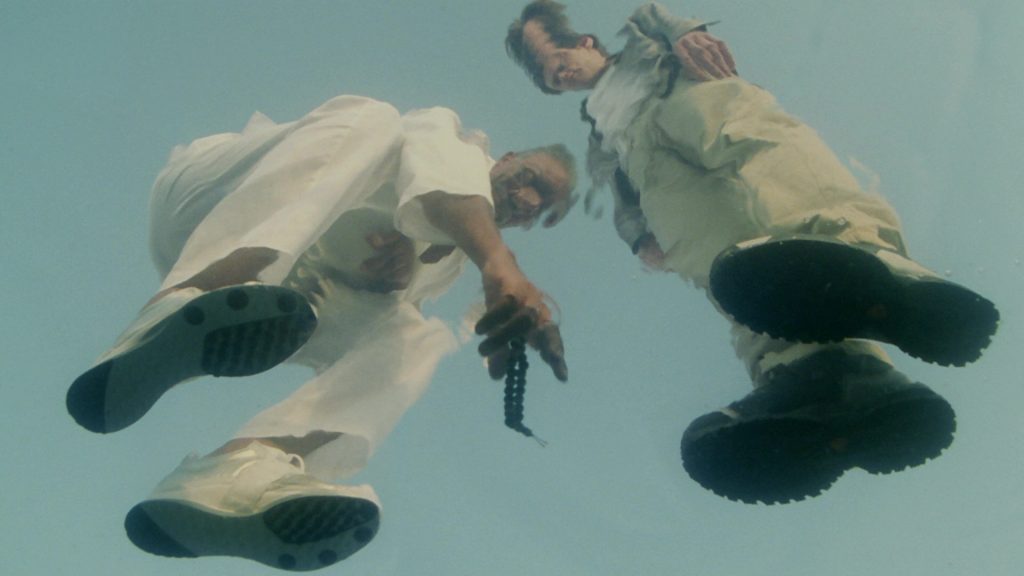 Nike Sneakers Worn by Jim Carrey in Bruce Almighty (2003) (Image 4)