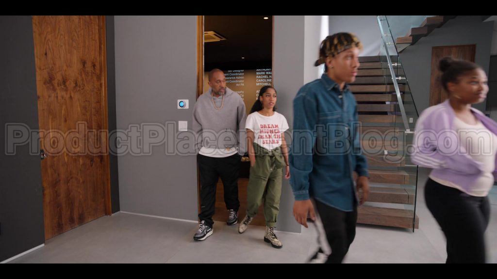 Nike Sneakers Worn by Kenya Barris in #blackAF S01E05 (2020) (Image 3)