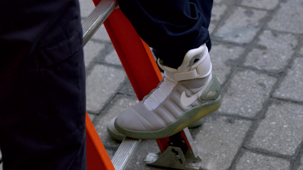 Nike Sneakers Worn by Matt Peters (Joel Luschek) in Orange Is the New Black - Chocolate Chip Nookie (2018) (Image 3)