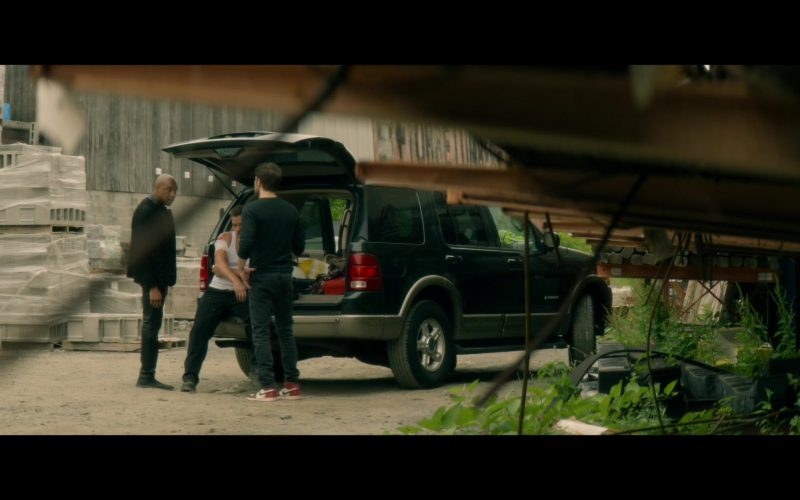 Nike Sneakers Worn by Paul Wesley in Tell Me A Story Season 1 Episode 2 - Loss (2018) (Image 1)
