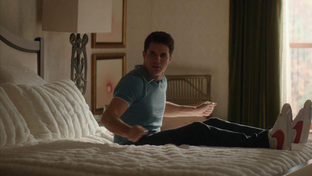 Nike Sneakers Worn by Robbie Amell as Nathan Brown in Upload S03E01 “Ticking Clock” (2023) (Image 3)