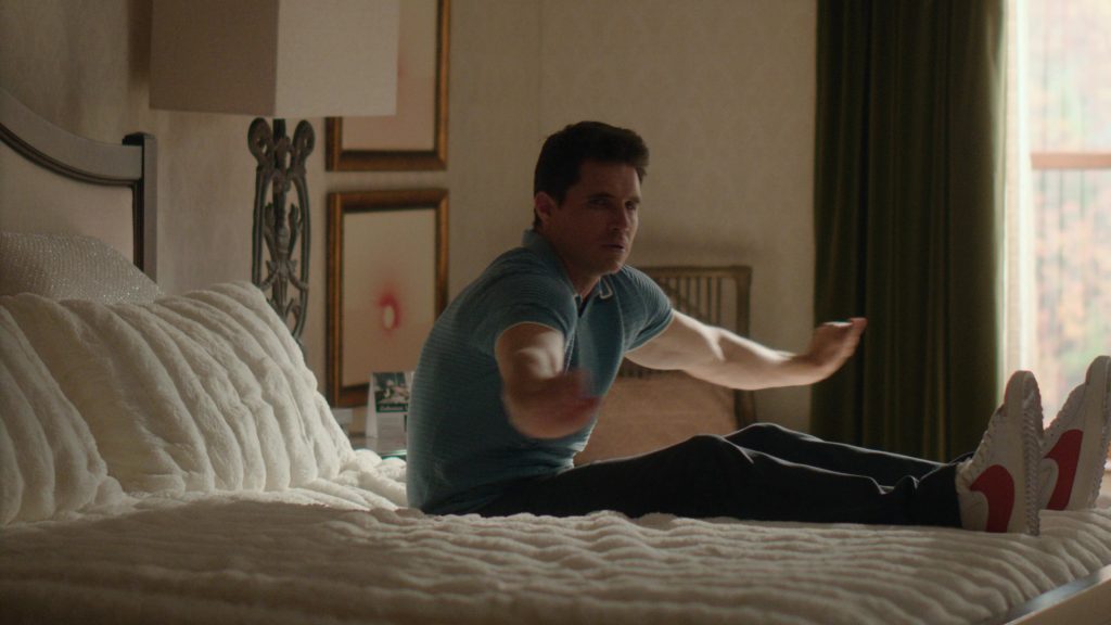 Nike Sneakers Worn by Robbie Amell as Nathan Brown in Upload S03E01 “Ticking Clock” (2023) (Image 5)
