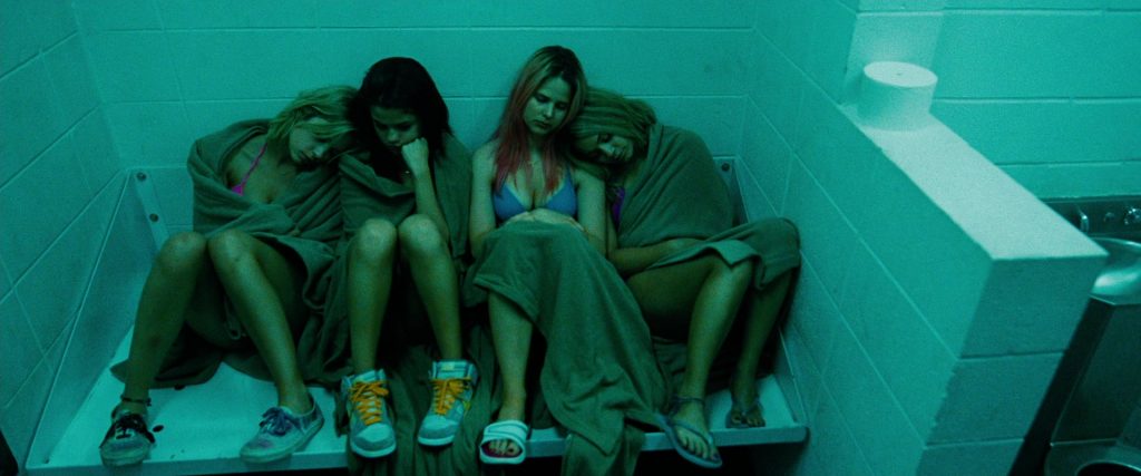 Nike Sneakers Worn by Selena Gomez in Spring Breakers (2012) (Image 4)