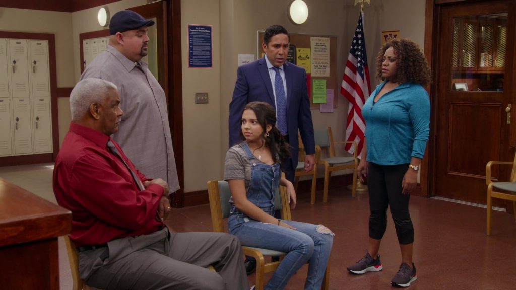 Nike Sneakers Worn by Sherri Shepherd in Mr. Iglesias – Season 1, Episode 3, “Full Hearts, Clear Backpacks” (2019) (Image 2)