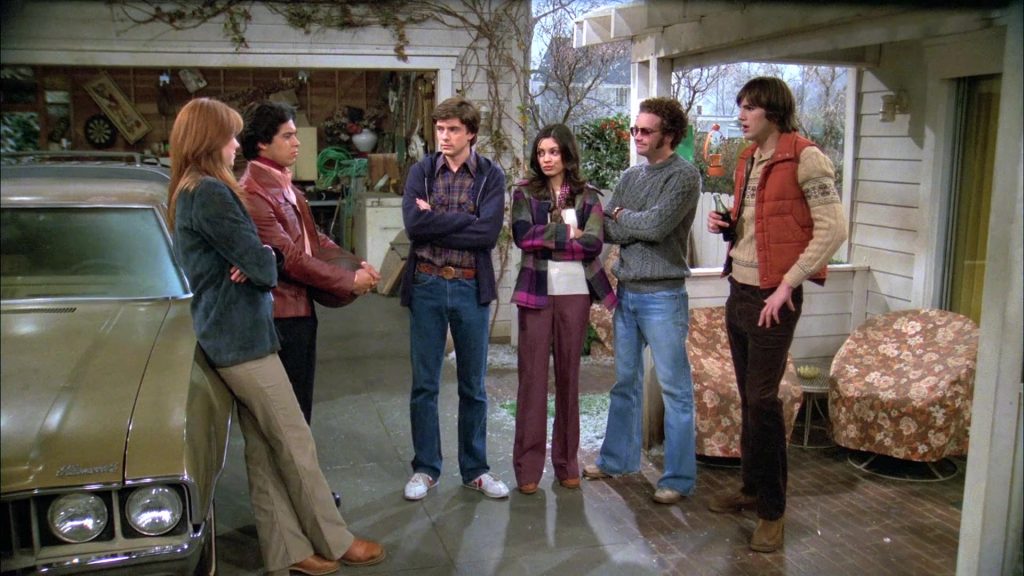 Nike Sneakers Worn by Topher Grace as Eric in That '70s Show S05E14 “Babe I'm Gonna Leave You” (2003) (Image 2)