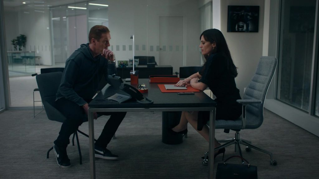 Nike Sneakers Worn by by Damian Lewis (Bobby Axelrod) in Billions – Season 4 Episode 5, A Proper Sendoff (2019) (Image 7)