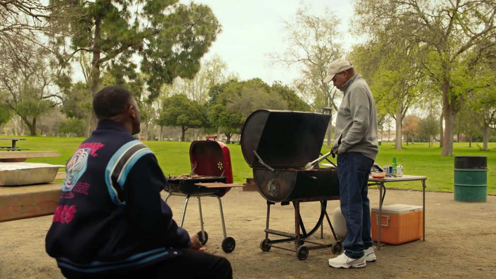 Nike Sneakers and Miller Lite in The Vince Staples Show S01E03 “Brown Family” (2024) (Image 4)