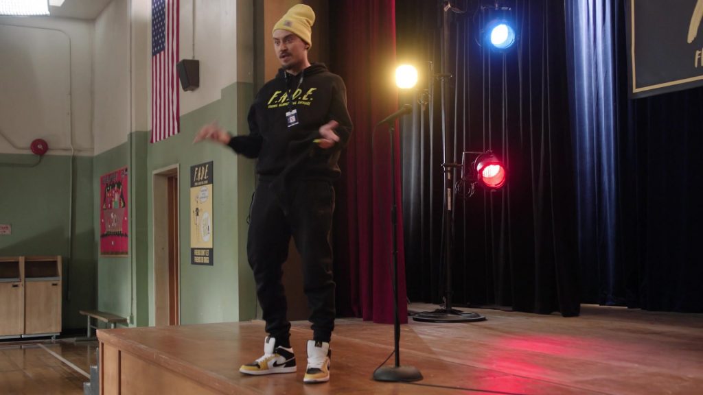 Nike Sneakers in Abbott Elementary S03E04 “Smoking” (2024) (Image 7)