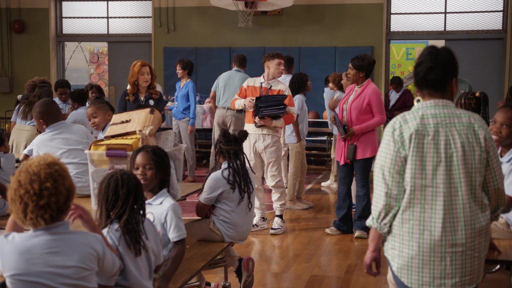 Nike Sneakers in Abbott Elementary S03E13 “Smith Playground” (2024) (Image 13)
