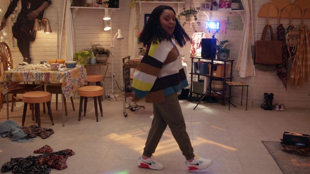 Nike Sneakers in Abbott Elementary S03E14 “Party” (2024) (Image 3)
