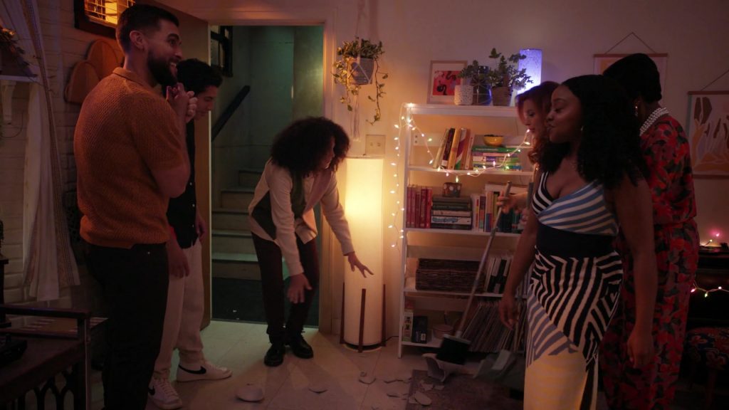 Nike Sneakers in Abbott Elementary S03E14 “Party” (2024) (Image 4)