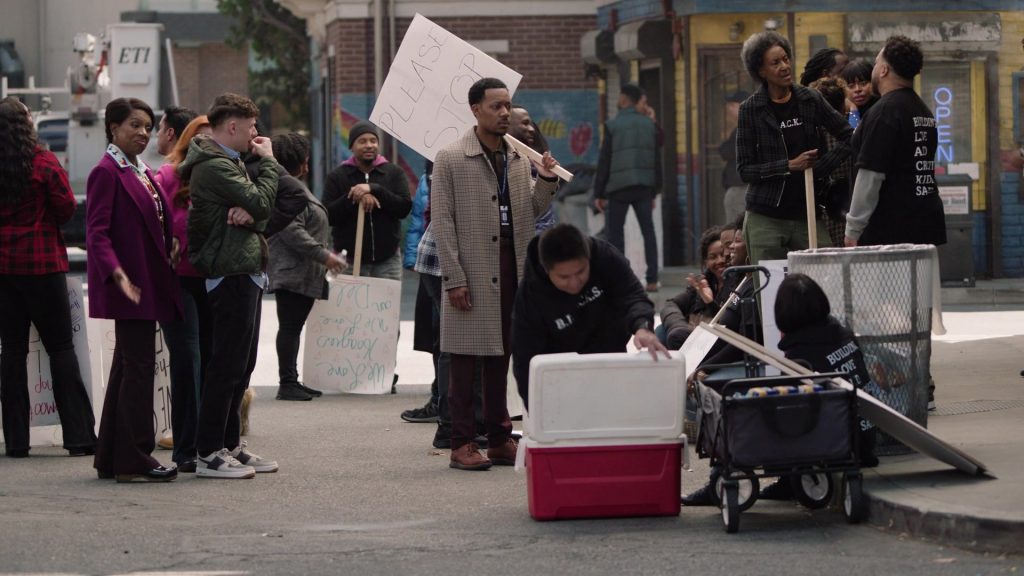 Nike Sneakers in Abbott Elementary S04E06 “The Deli” (2024) (Image 13)