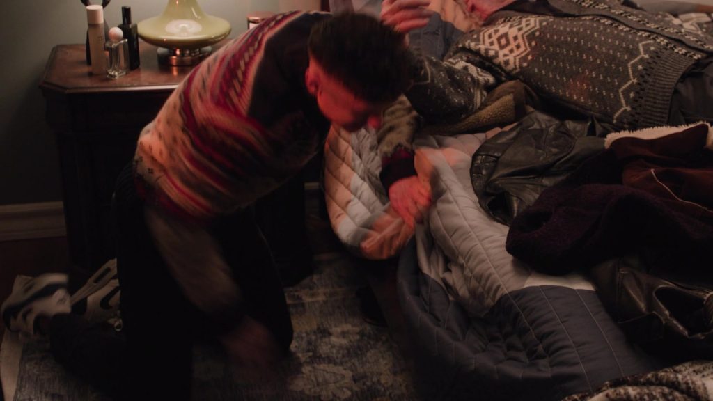 Nike Sneakers in Abbott Elementary S04E08 “Winter Break” (2024) (Image 1)