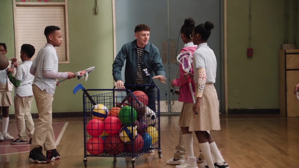 Nike Sneakers in Abbott Elementary S04E18 “Audit” (2025) (Image 1)