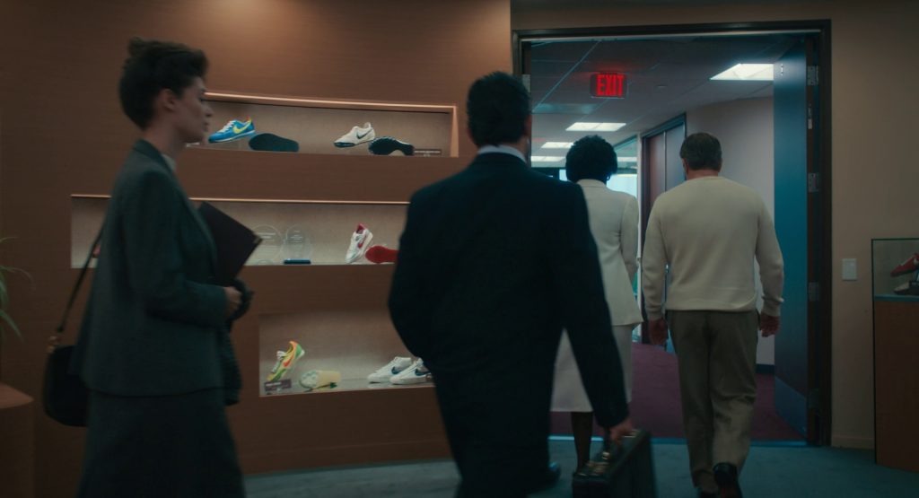 Nike Sneakers in Air (2023) (Image 10)