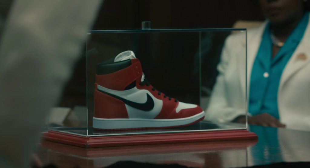 Nike Sneakers in Air (2023) (Image 7)