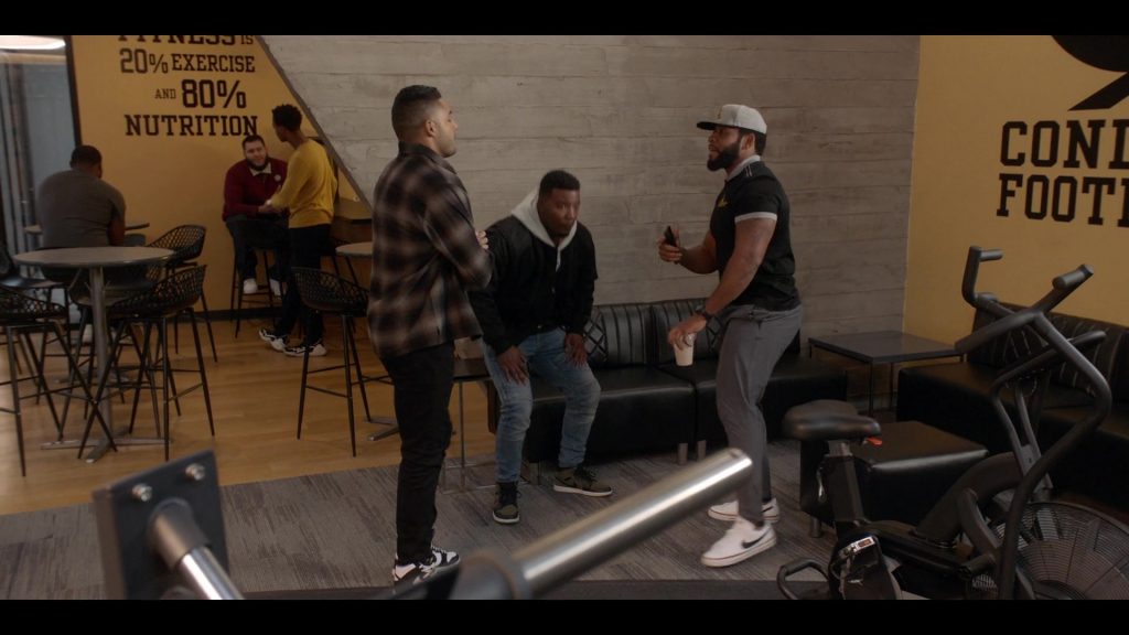 Nike Sneakers in All American S05E06 “Can't Nobody Hold Me Down” (2022) (Image 2)