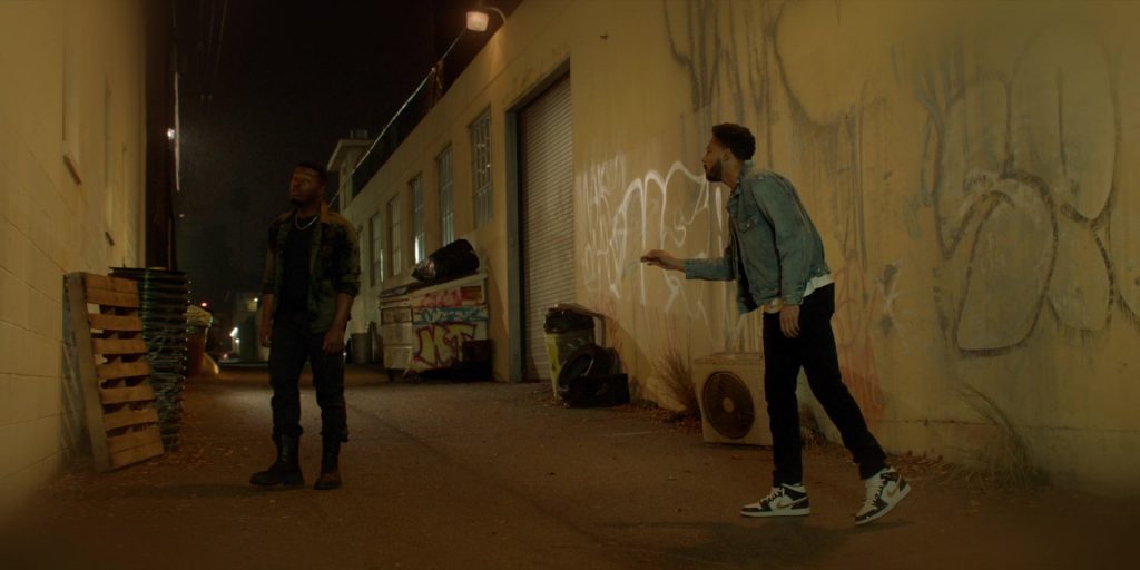 Nike Sneakers in All American S06E04 “Black Out” (2024) (Image 5)