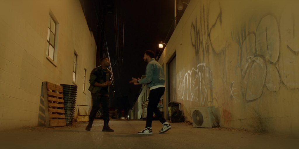 Nike Sneakers in All American S06E04 “Black Out” (2024) (Image 9)