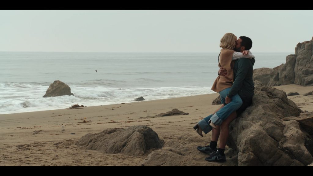 Nike Sneakers in Alls Fair S01E02 “When We Were Young” (2025) (Image 1)