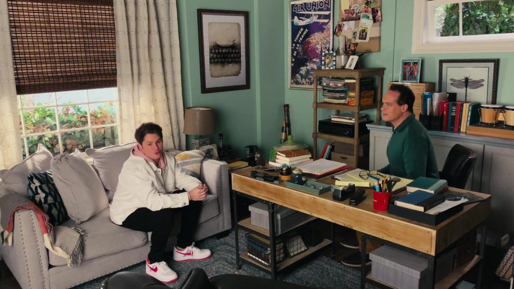 Nike Sneakers in American Housewife Season 4 Episode 13 “The Great Cookie Challenge” (2020) (Image 1)