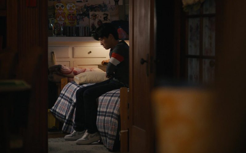Nike Sneakers in Ballard S01E07 “Fork in the Road” (2025) (Image 1)