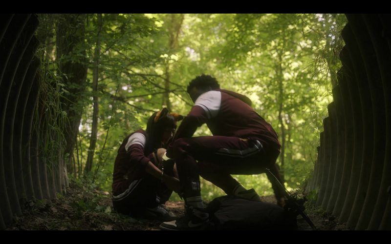 Nike Sneakers in Bet S01E07 “The Hunt” (2025) (Image 1)
