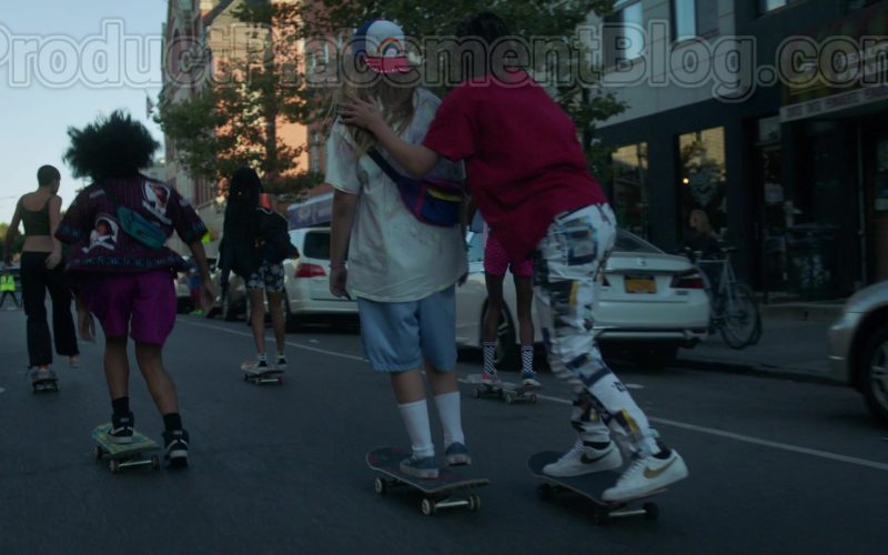 Nike Sneakers in Betty S01E03 “Happy Birthday, Tyler” (2020) (Image 1)