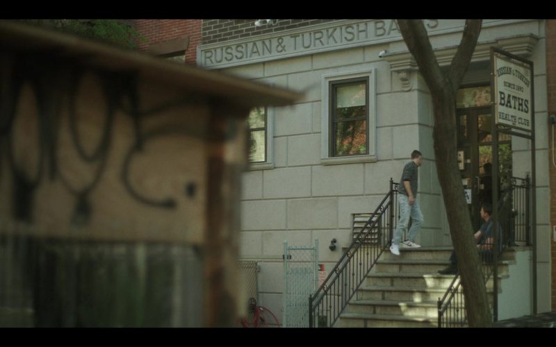Nike Sneakers in Black Rabbit S01E02 “The Black Rabbits” (2025) (Image 1)