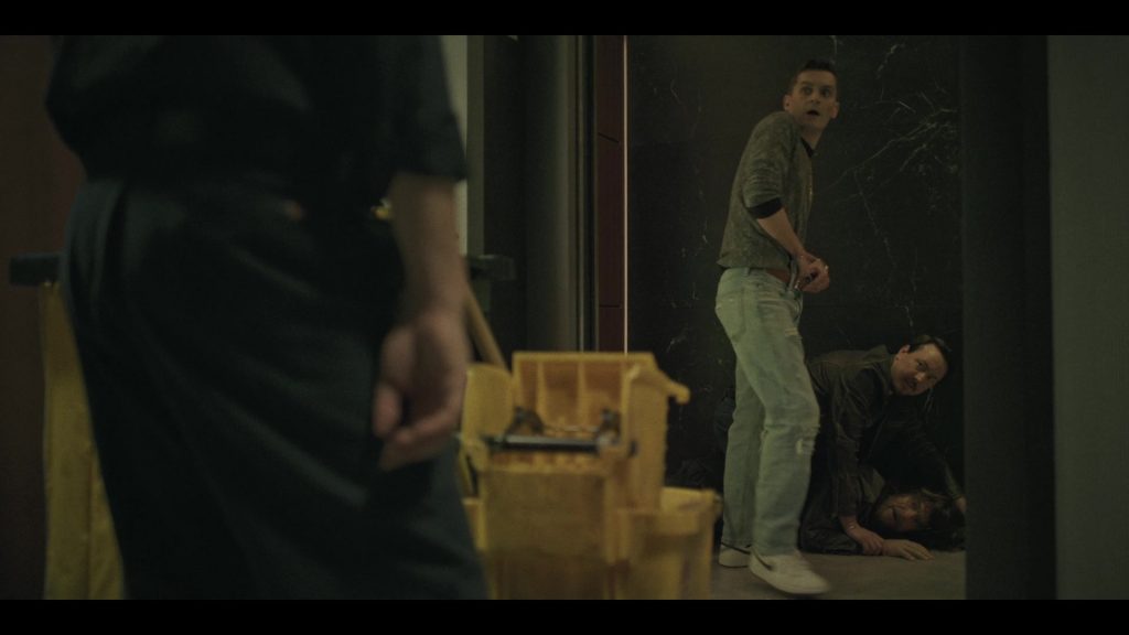 Nike Sneakers in Black Rabbit S01E02 “The Black Rabbits” (2025) (Image 5)