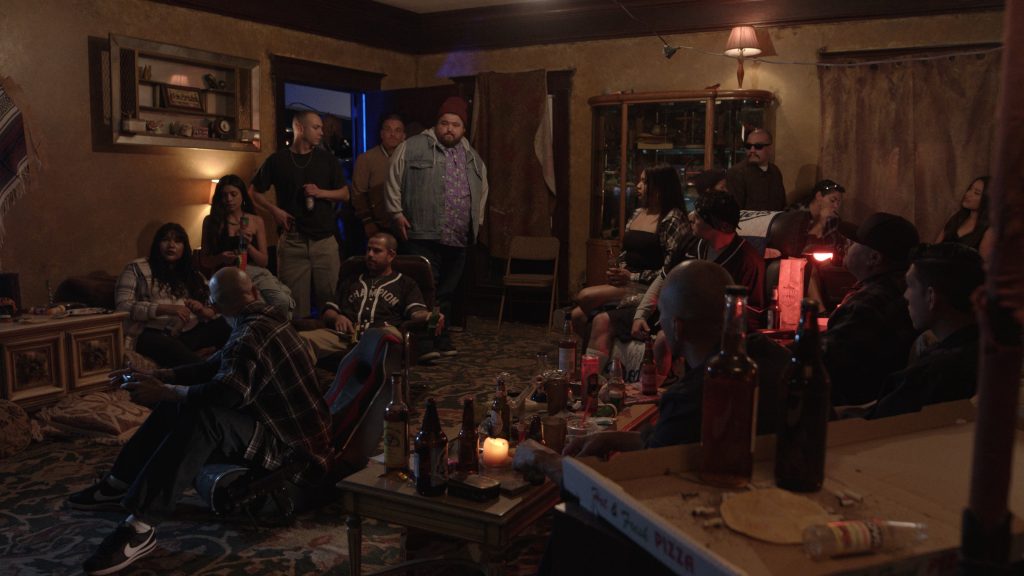 Nike Sneakers in Bookie S02E02 “Go to the Labia” (2024) (Image 3)