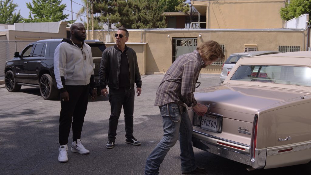 Nike Sneakers in Bookie S02E08 “A Whale In Pomona” (2025) (Image 3)