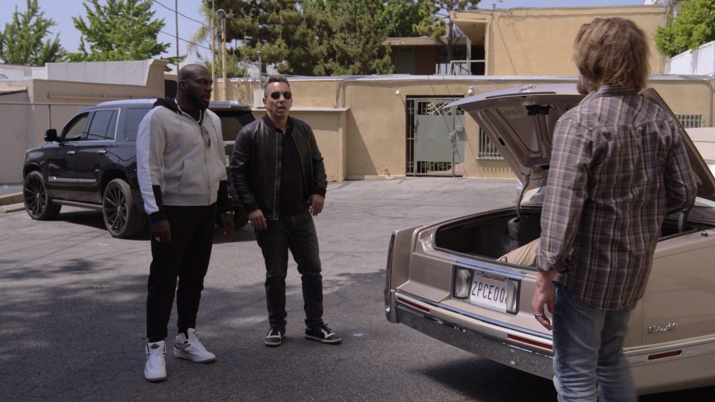 Nike Sneakers in Bookie S02E08 “A Whale In Pomona” (2025) (Image 5)