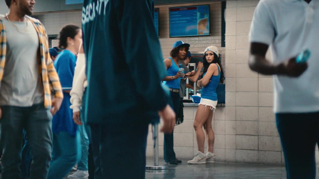 Nike Sneakers in Clipped S01E01 “White Party” (2024) (Image 4)