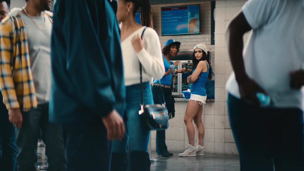 Nike Sneakers in Clipped S01E01 “White Party” (2024) (Image 5)