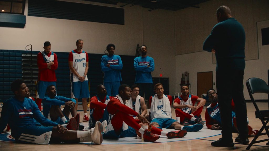 Nike Sneakers in Clipped S01E01 “White Party” (2024) (Image 8)