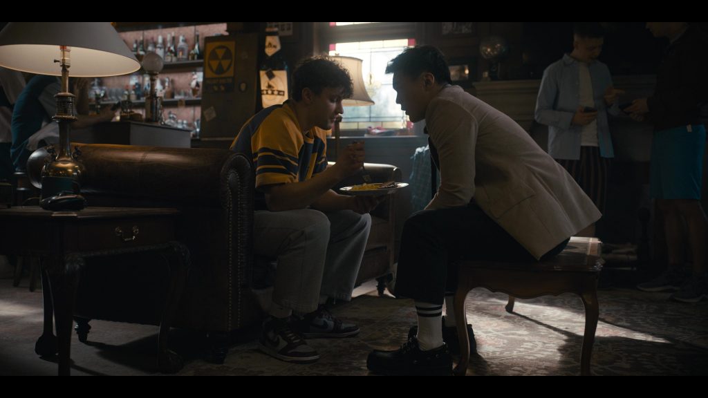 Nike Sneakers in Cruel Intentions S01E08 “Theta” (2024) (Image 2)