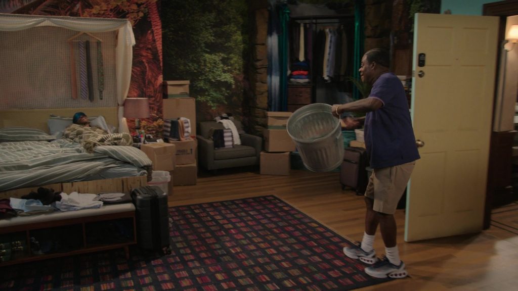 Nike Sneakers in Crutch S01E02 “Crutch to the Rescue” (2025) (Image 2)