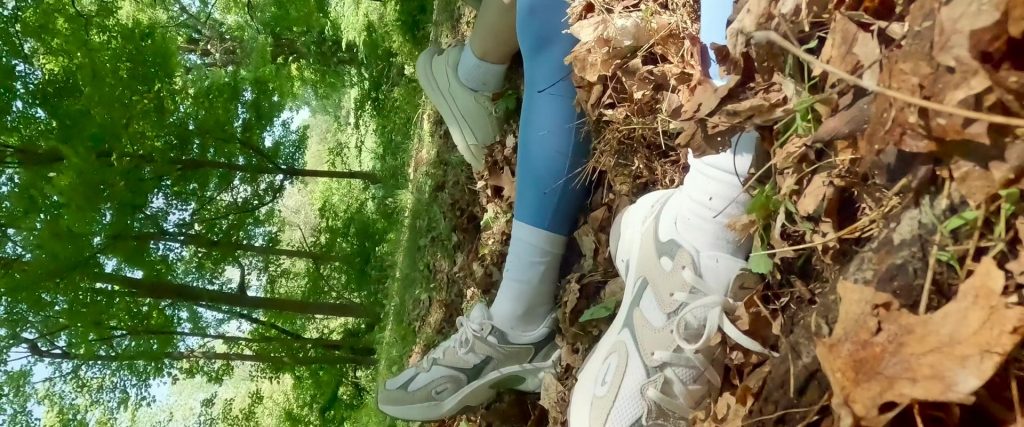 Nike Sneakers in Dexter Resurrection S01E07 “Course Correction” (2025) (Image 1)