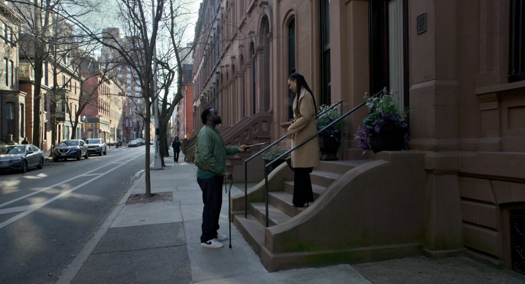 Nike Sneakers in Dope Thief S01E08 “Innocent People” (2025) (Image 18)
