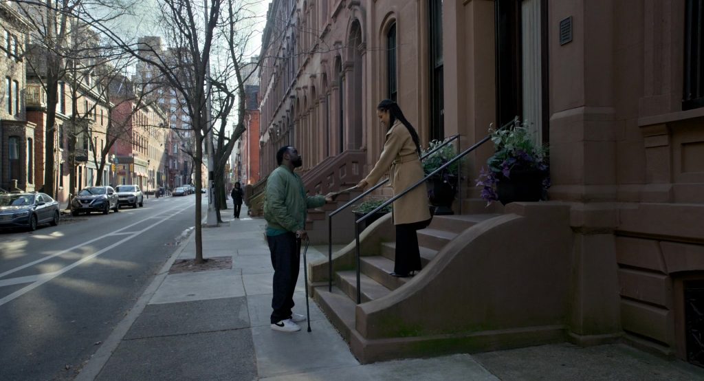 Nike Sneakers in Dope Thief S01E08 “Innocent People” (2025) (Image 19)