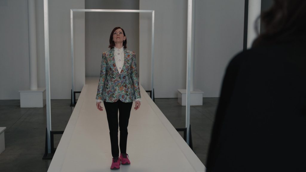 Nike Sneakers in Elsbeth S01E10 “A Fitting Finale” (2024) (Image 14)