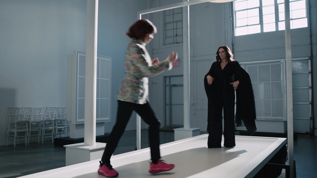 Nike Sneakers in Elsbeth S01E10 “A Fitting Finale” (2024) (Image 6)