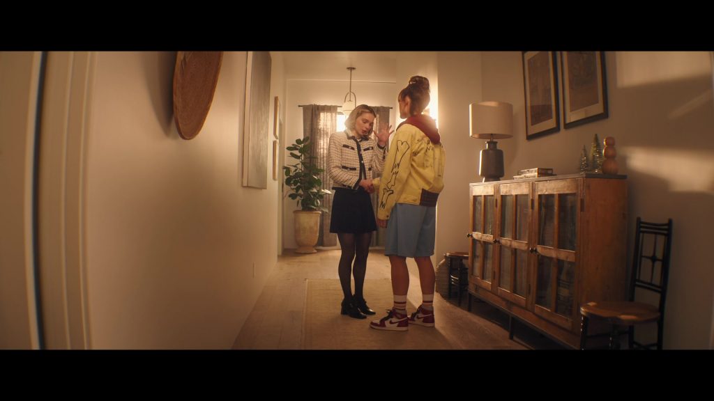 Nike Sneakers in Family Switch (2023) (Image 9)