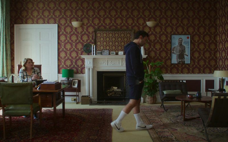 Nike Sneakers in Fifteen-Love S01E02 (2023) (Image 1)