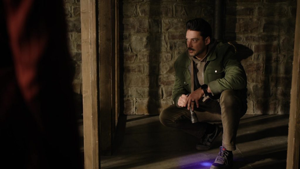Nike Sneakers in Found S02E17 “Missing While Manipulated” (2025) (Image 6)