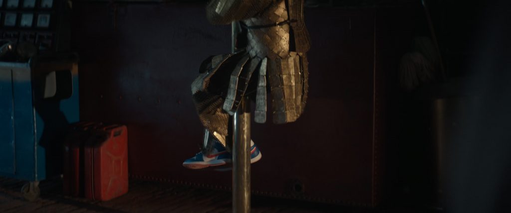 Nike Sneakers in Ghostbusters - Frozen Empire (2024) (Image 4)